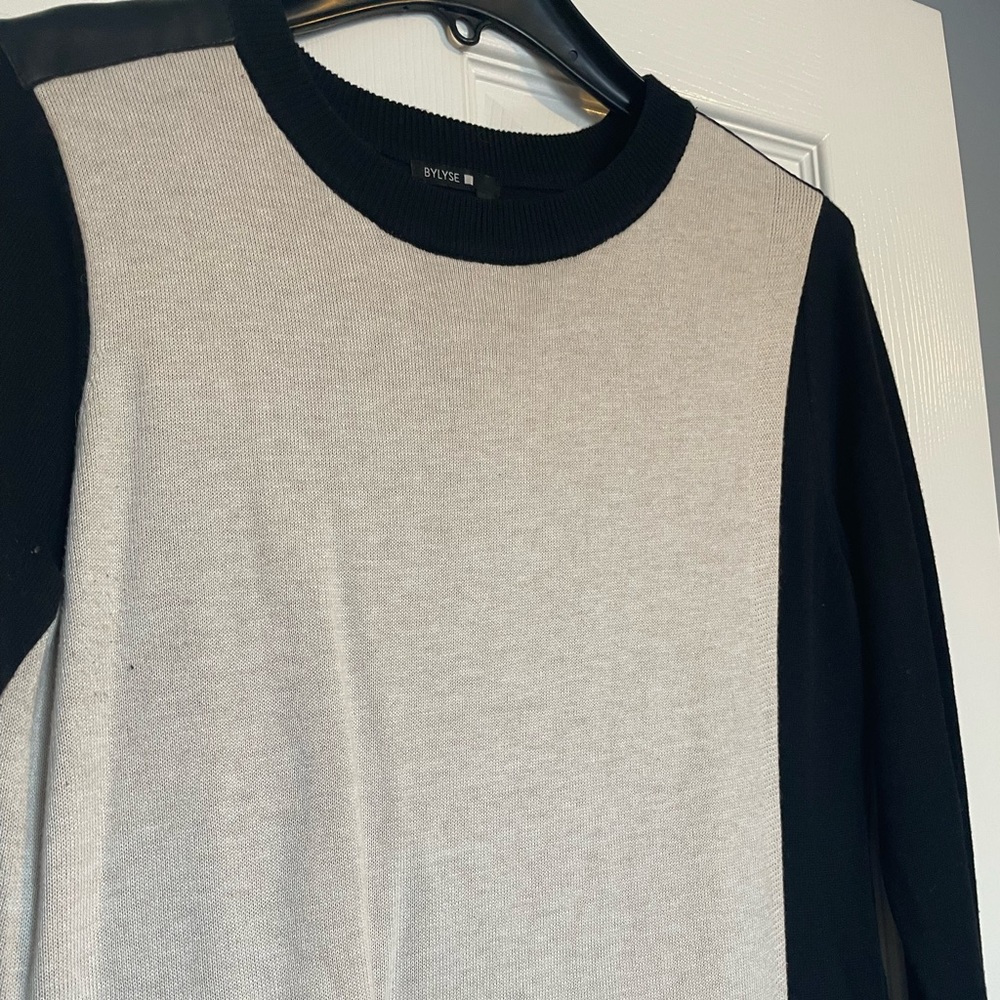 Bylyse Sweater - Picture 4 of 7